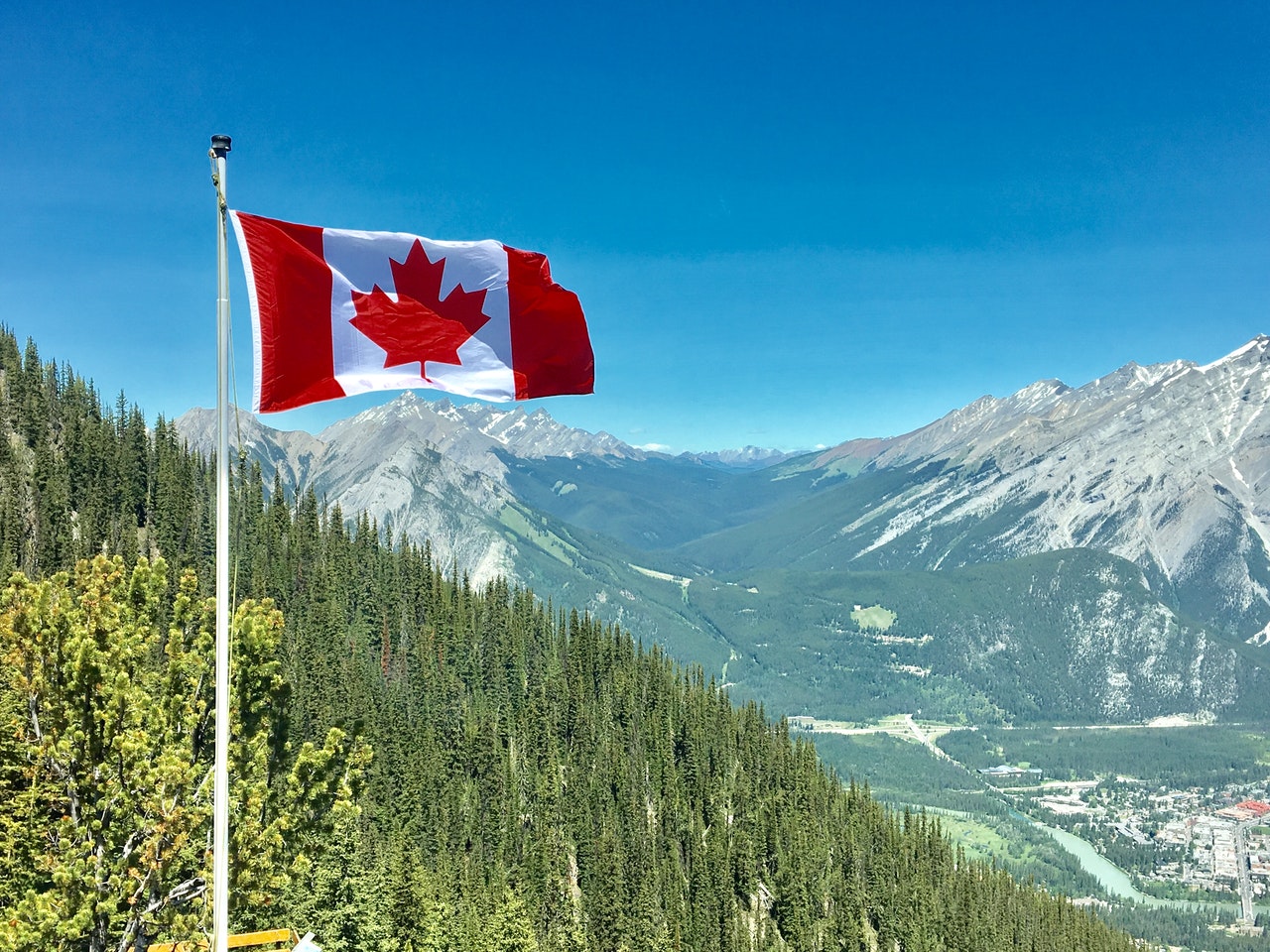 Canadian ETF to Hold